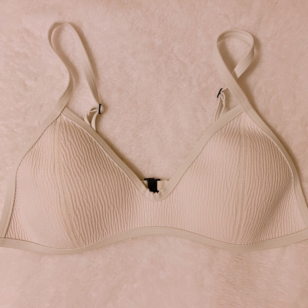Triangl Bikini Top